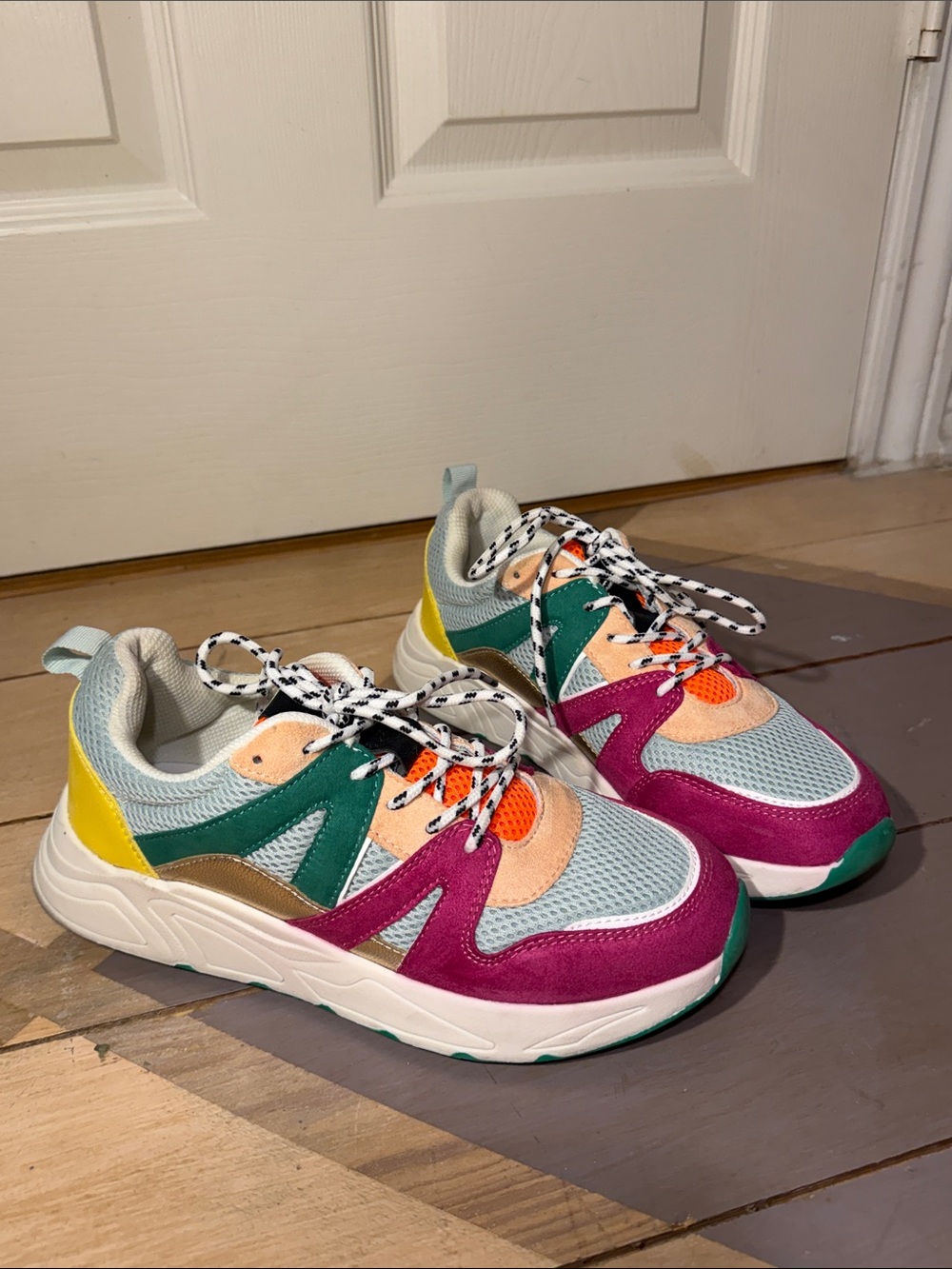 LUCKY STEP Size 8 1/2 Colorblock Women's Athletic Sneakers